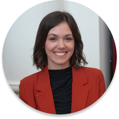 Portrait of Dr. Andrea Thaller